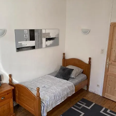 'casa Vinc' Large Townhouse With Garden *