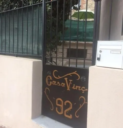 'casa Vinc' Large Townhouse With Garden * Vinca