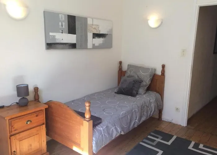 'casa Vinc' Large Townhouse With Garden * Vinca